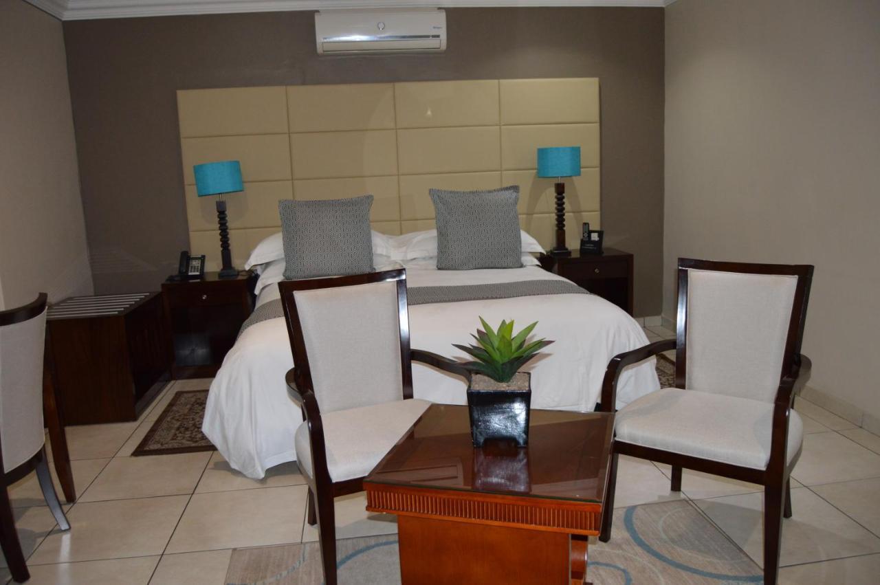 Lakeview Boutique Hotel & Conference Center Benoni Ngoại thất bức ảnh