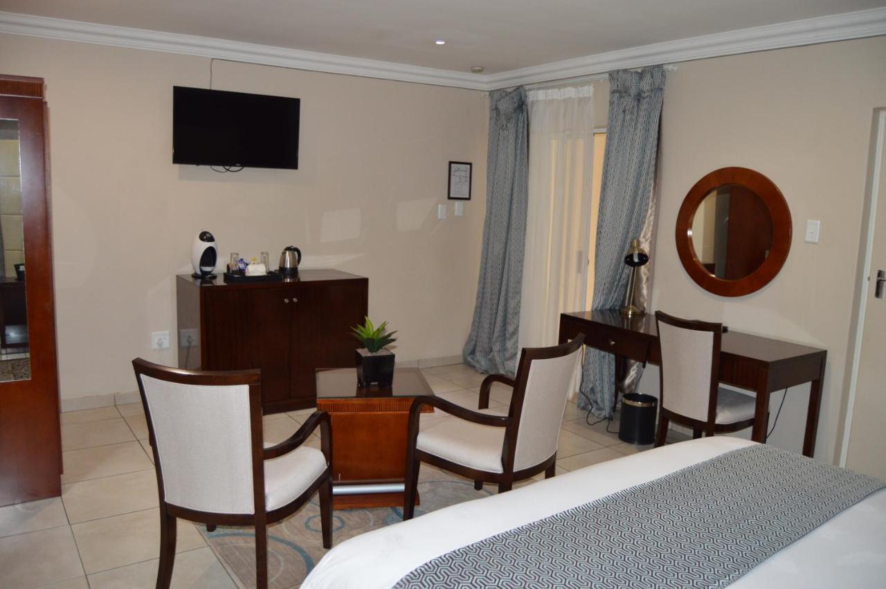 Lakeview Boutique Hotel & Conference Center Benoni Ngoại thất bức ảnh
