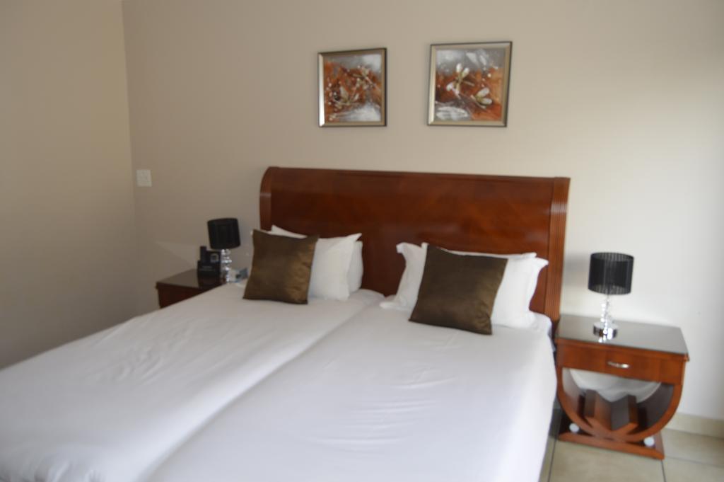 Lakeview Boutique Hotel & Conference Center Benoni Ngoại thất bức ảnh