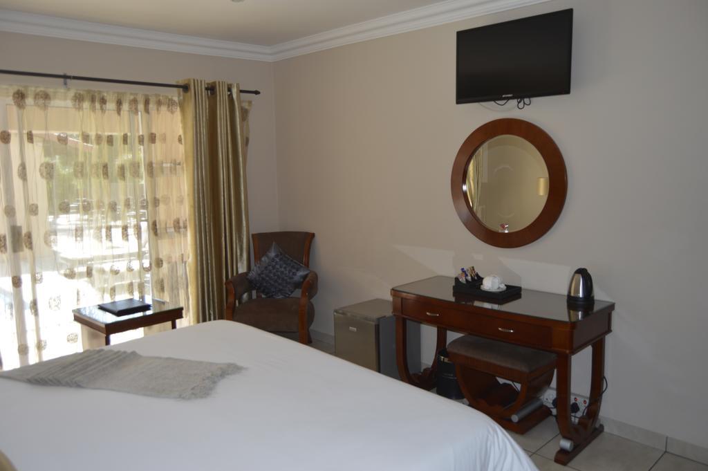 Lakeview Boutique Hotel & Conference Center Benoni Ngoại thất bức ảnh